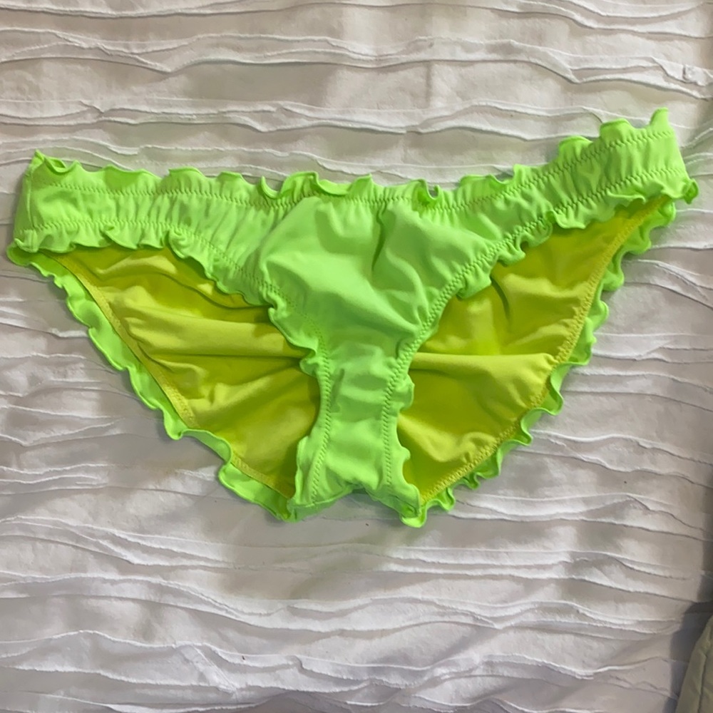 Victoria’s Secret Swim Cheeky Ruffle Bikini Bottom